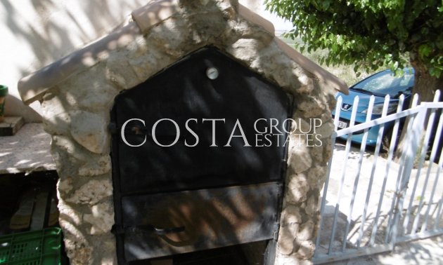 Herverkoop - Villa -
Yecla - Yecla Centro