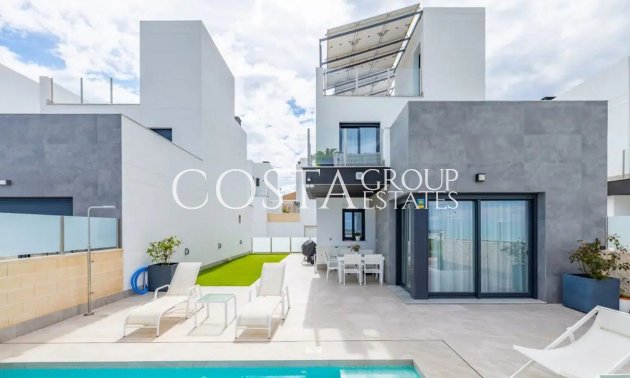 Revente - Villa -
Orihuela Costa - Los Balcones