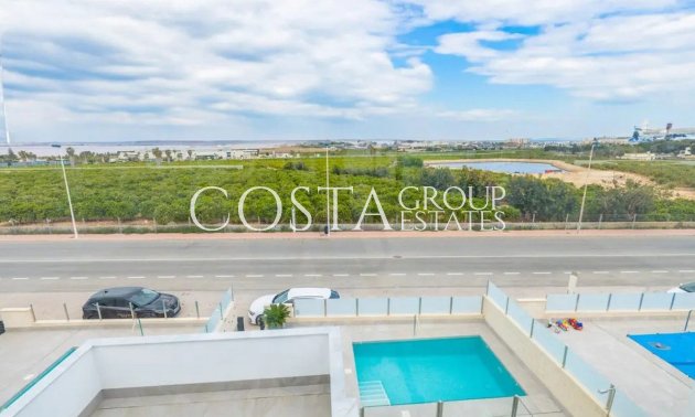 Revente - Villa -
Orihuela Costa - Los Balcones