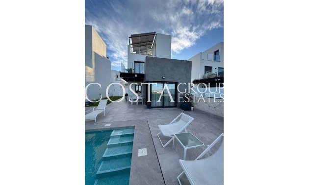 Revente - Villa -
Orihuela Costa - Los Balcones