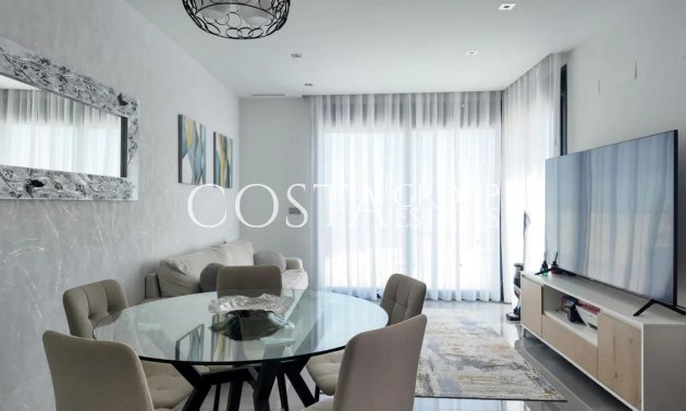 Revente - Villa -
Orihuela Costa - Los Balcones