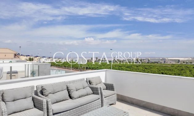 Revente - Villa -
Orihuela Costa - Los Balcones