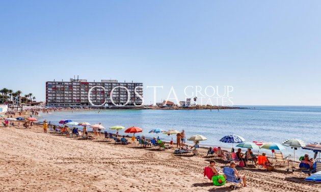 Herverkoop - Huis -
Torrevieja