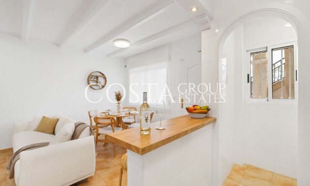 Resale - House -
Orihuela Costa - Villamartin