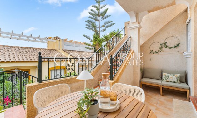Resale - House -
Orihuela Costa - Villamartin