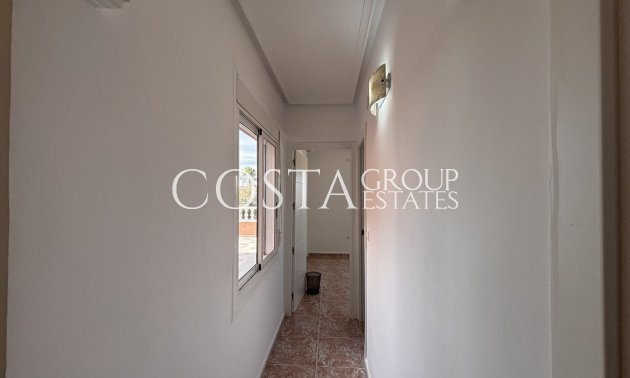 Wiederverkauf - Villa -
Benijofar