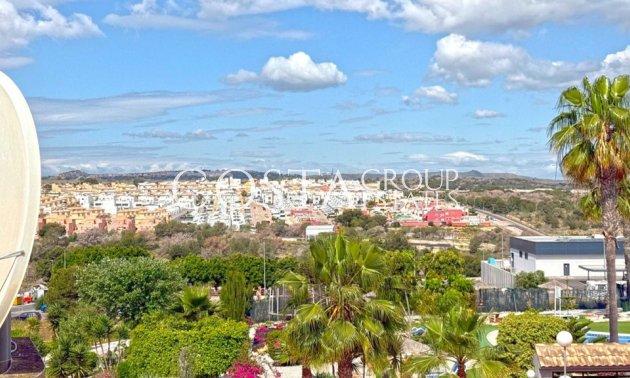 Herverkoop - Villa -
Orihuela Costa - Los Altos