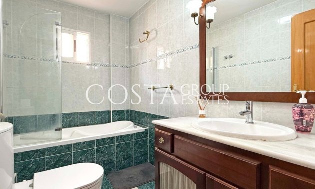 Herverkoop - Villa -
Orihuela Costa - Los Altos