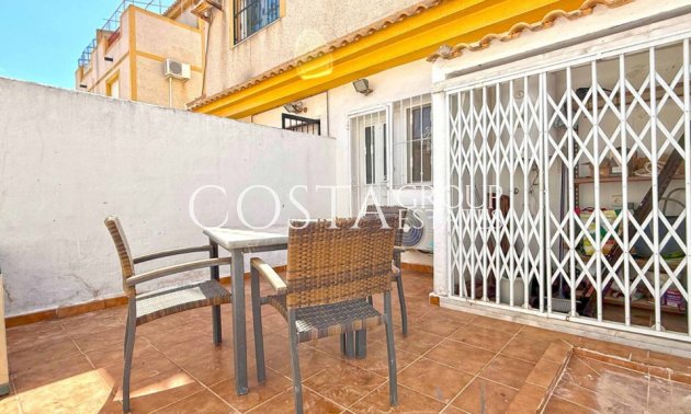 Herverkoop - Villa -
Orihuela Costa - Los Altos