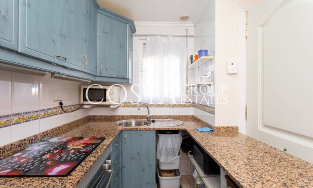 Resale - House -
Orihuela Costa - Villamartin
