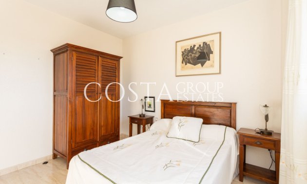 Resale - House -
Orihuela Costa - Villamartin