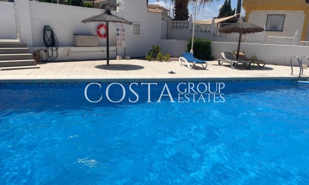 Herverkoop - Huis -
Rojales - Quesada