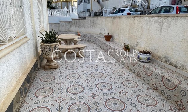 Herverkoop - Huis -
Rojales - Quesada