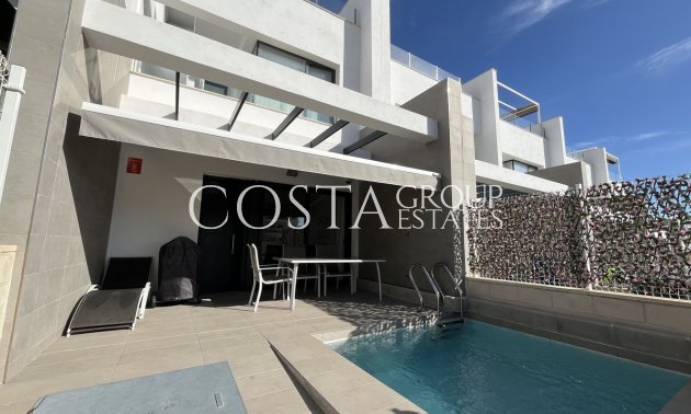 Resale - House -
Orihuela Costa - Villamartin