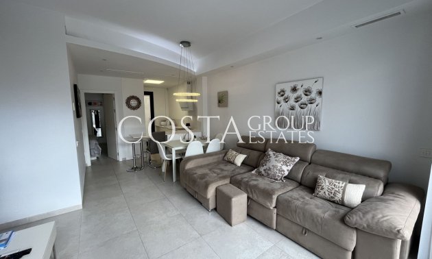 Resale - House -
Orihuela Costa - Villamartin