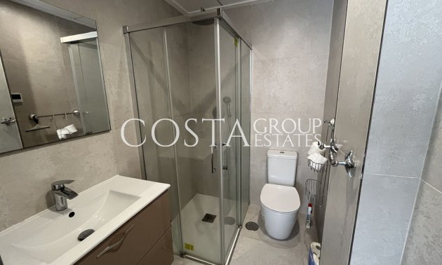 Resale - House -
Orihuela Costa - Villamartin