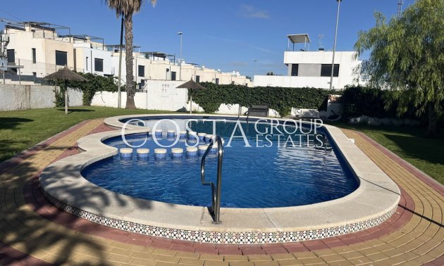 Resale - House -
Orihuela Costa - Villamartin