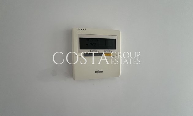 Resale - House -
Orihuela Costa - Villamartin