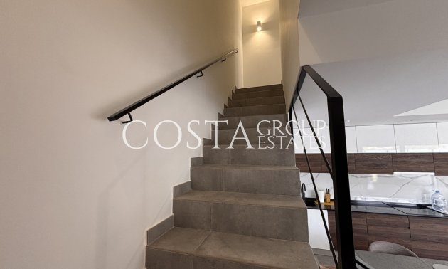 Herverkoop - Villa -
Orihuela Costa - Villamartin