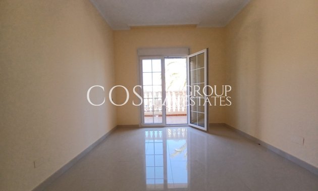 Herverkoop - Villa -
Orihuela Costa - Cabo Roig