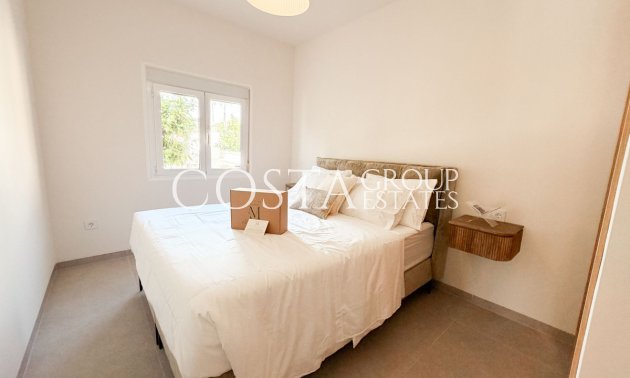 Herverkoop - Villa -
Orihuela Costa - Playa Flamenca