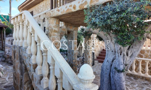 Resale - Villa -
Orihuela Costa - Los Balcones