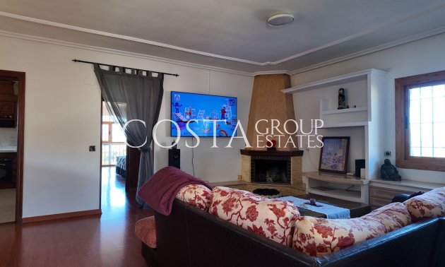 Resale - Villa -
Orihuela Costa - Los Balcones