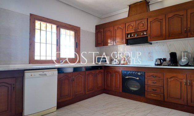 Resale - Villa -
Orihuela Costa - Los Balcones
