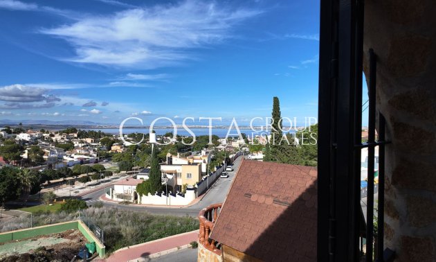 Resale - Villa -
Orihuela Costa - Los Balcones