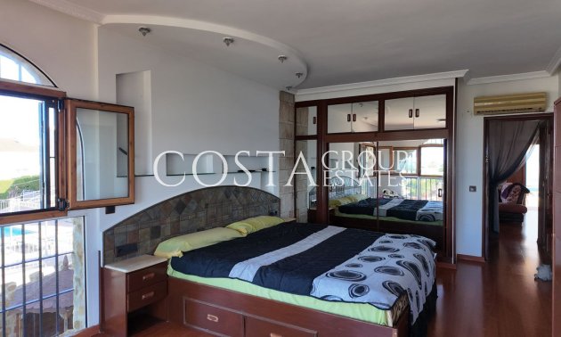 Resale - Villa -
Orihuela Costa - Los Balcones