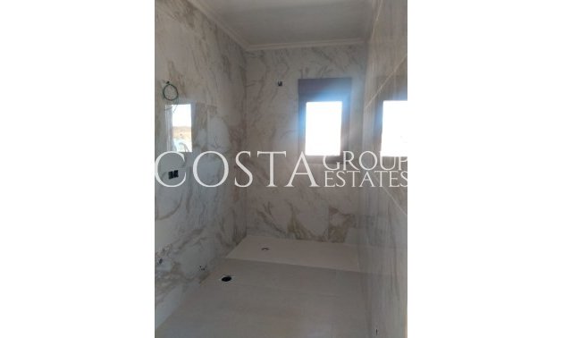 Herverkoop - Villa -
Pinoso - Pinoso Centro