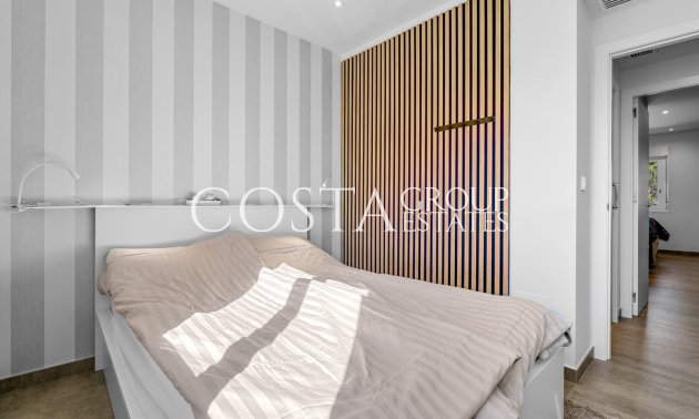 Odsprzedaż - Dom -
Torrevieja