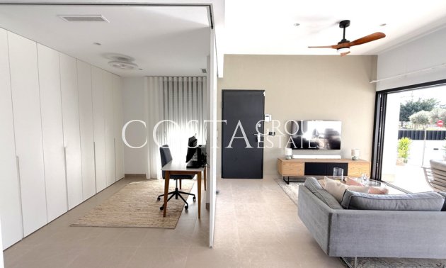 Resale - Apartments -
Pilar de la Horadada - Pilar De La Horadada