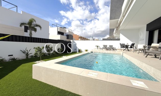 Resale - Apartments -
Pilar de la Horadada - Pilar De La Horadada