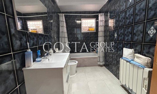 Herverkoop - Huis -
Torrevieja