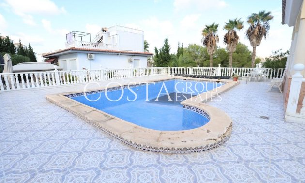 Revente - Villa -
Orihuela Costa
