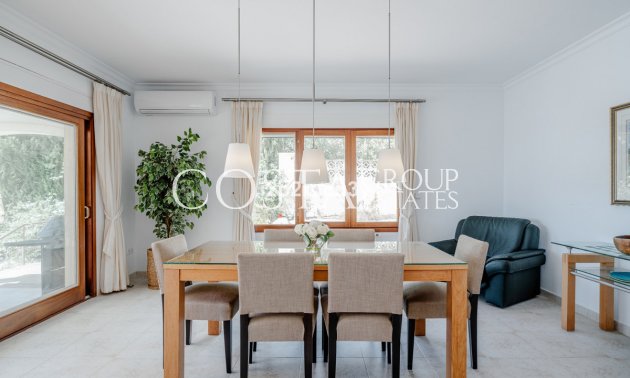 Herverkoop - Villa -
Teulada - Moraira