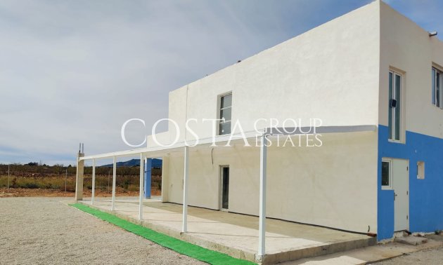 Herverkoop - Villa -
Pinoso - Pinoso Centro