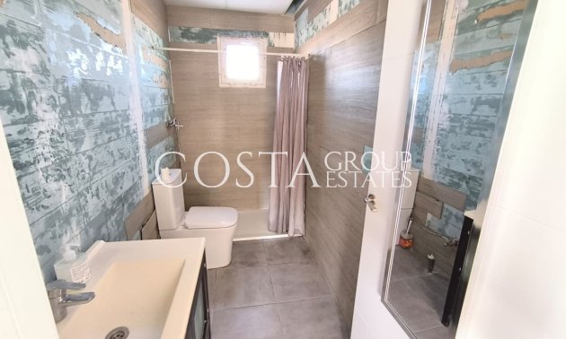 Herverkoop - Villa -
Pinoso - Pinoso Centro