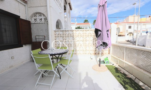 Herverkoop - Huis -
Orihuela Costa - Mil Palmeras