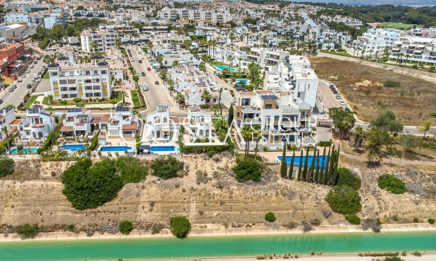 Herverkoop - Apartments -
Orihuela Costa - Villamartin