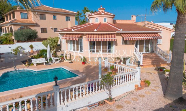 Herverkoop - Villa -
Rojales - Rojales Centro