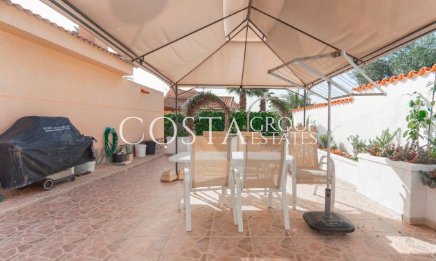 Herverkoop - Villa -
Rojales - Rojales Centro