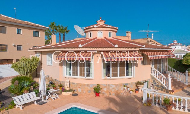 Herverkoop - Villa -
Rojales - Rojales Centro