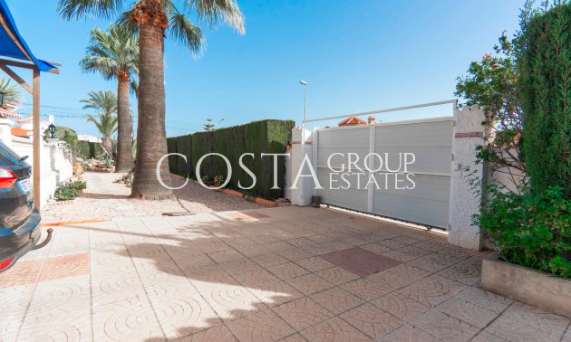 Herverkoop - Villa -
Rojales - Rojales Centro