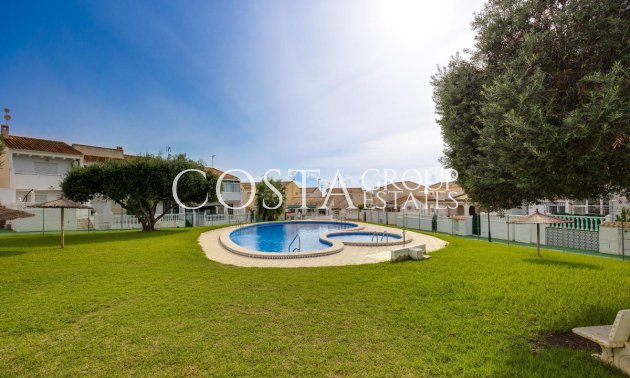 Odsprzedaż - Willa -
Orihuela Costa - La Florida