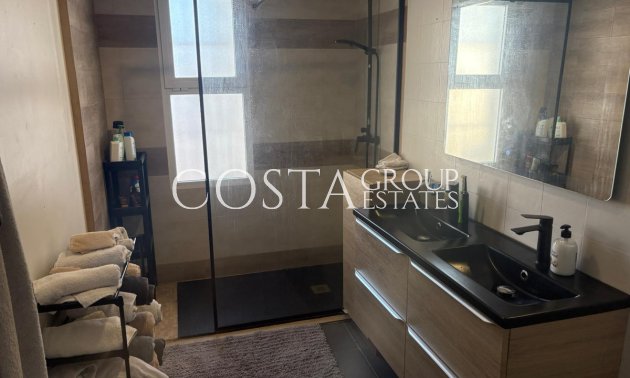 Herverkoop - Huis -
Algorfa