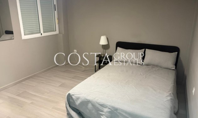 Herverkoop - Huis -
Algorfa