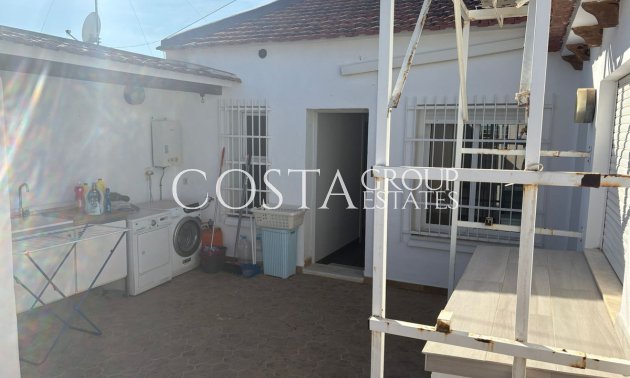 Herverkoop - Huis -
Algorfa