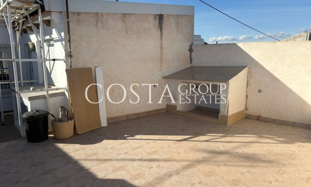 Herverkoop - Huis -
Algorfa